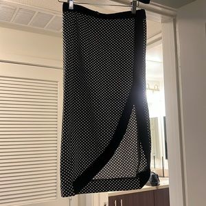 Black & white pencil skirt